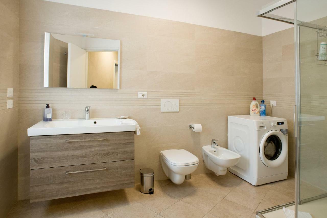 Domus Apartment